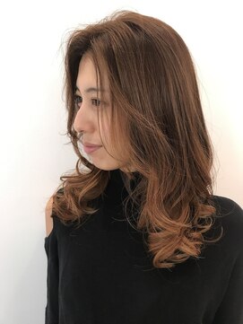 ステア ケース(stair case) ナチュラルグラデーション