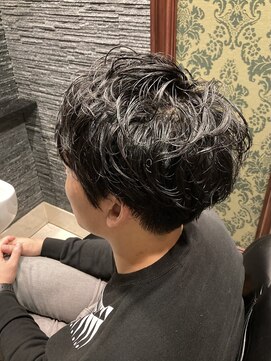 プレミアムバーバー 赤坂店(PREMIUM BARBER produce by HIRO GINZA) ビジネススタイルパーマ【ヒロ銀座】虎ノ門/床屋/バーバー