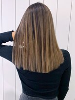 アイティー バイ アルバム 中野店(IT by ALBUM) バレイヤージュ_くびれミディラベンダーカラー_ba330431