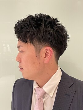 ザバーバー 東京(THE BARBER) 無造作ツーブロック
