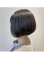 ファースト 泉中央店(first)&nbsp;アッシュブラック/ステップボーンカット/20代30代40代