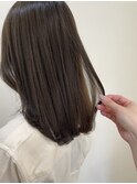 グレーベージュ/レイヤーロング/黒髪/ウェットヘア