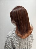 レイヤーカット×オレンジブラウン