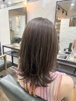 オロ(ORO) 【ORO】黄み消しラベンダーグレージュヘア 浅見