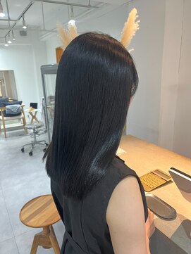 2195ヘアー 世田谷代田(2195hair) 地毛風カラー/地毛風ストレート/艶髪ロング/ブルーカラー