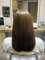 カミケンガレリア(kamiken. galleria)&nbsp;艶のあるまとまる髪◎ミディアムヘア【カミケンガレリア】