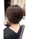 ショートボブ