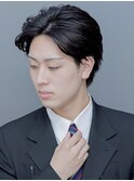 リクルート就活スーツ爽やかツーブロックセンターパート