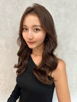 簡単スタイリングヘアセンターパートゆるふわロングハイレイヤー