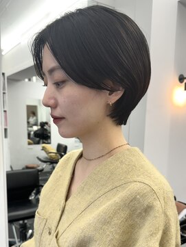 シベル(sibell) 20代30代前髪なしショートハンサムショート丸みショートレイヤー