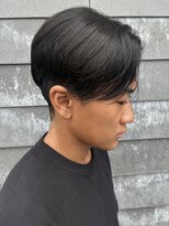 ヒュイル バイ ニアウ(Hwyl by Niau)&nbsp;メンズマッシュセンターパートスパイラルパーマニュアンスパーマ