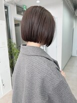 フェブリエ(Fevrier)&nbsp;切りっぱなしボブ　タッセルボブ　透明感カラー　暗めカラー