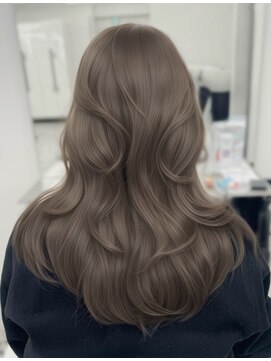 アマトウキョウスマートサロン(AMA TOKYO×Smart Salon) 韓国ヘア　2wayバング  レイヤーカット くびれヘア  顔周り