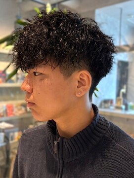 メンズサロン ブロック(Men's Salon bloc) ツイストスパイラルパーマ ツーブロック 束感 強めパーマ