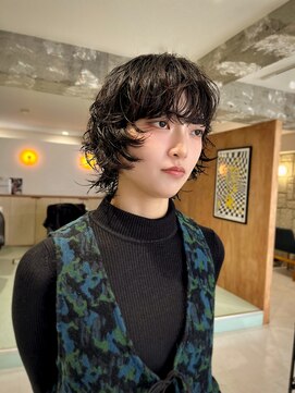 束 ボブウルフパーマ