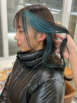 リアン(Lien) ケアブリーチ/インナーカラー/ターコイズ/ミディアムレイヤー