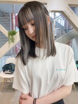 イェッカ(YECCA)&nbsp;ブリーチ２回インナーカラー