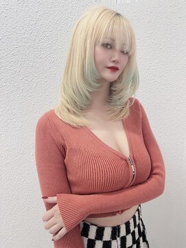 リゲル(rigel) ハッシュカット ハイライト クラゲヘアくびれボブ