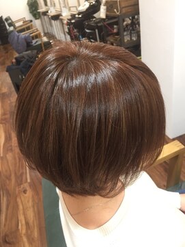 ディープ ヘアースペース(Deep hair space) メッシュ&ピンクアッシュカラー