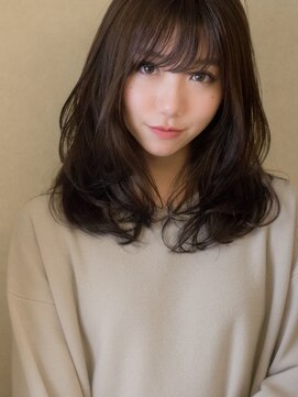 チェロ(Chelo) ＊AIJI＊Chelo by release＊柔らかい毛先のカールを楽しむミディ