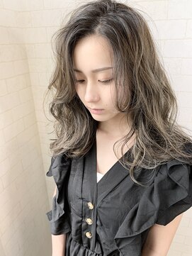 アルマヘア(Alma hair) フォギーベージュ☆ハイライト