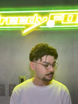 グリーディーフォックス 代々木(Greedy FOX) かき上げヘア/サイドパート/韓国マッシュ/フェードカット/代々木