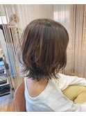外ハネスタイル