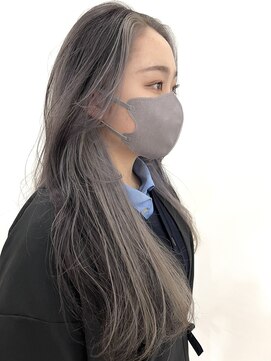 コワファースト  させぼ五番街店(COIFF1RST) シルバーグレー×フェイスフレーミング