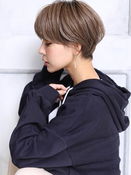 クラッチ 天王寺(CLUTCH) 大人可愛い２０代３０代４０代小顔 くびれヘア a6