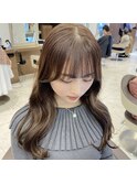 透明感柔らかベージュカラー