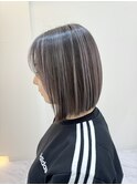 高級感アッシュハイライト