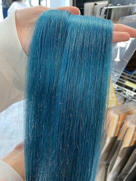 フツーロ 栄(FUTURO) オリジナルカラー