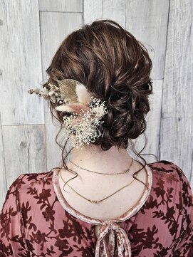 ラピスラズリ(Lapis Lazuli) アップスタイル　23 （ヘアセット専門店　下通　熊本）