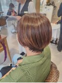 ツヤ感たっぷりショート