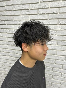 アンスリウム(anthurium) 【波巻きパーマ/ツーブロック/stylist小林】