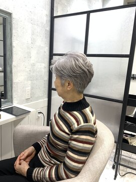 イーズ バイ インス(Yeeee.s by INCE) 白髪ぼかし/白髪改善カラー/ショート/透明感カラー/脱白髪染め