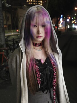 原宿/ウルフカット レイヤー デザインカラー ルーツカラー 