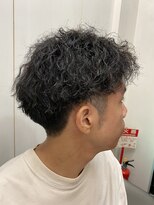 ヘアーアンドグルーミング ヨシザワインク(HAIR&GROOMING YOSHIZAWA Inc.)&nbsp;ツイストスパイラルパーマツーブロック刈り上げショートバーバー