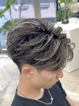 エデアンホンテン メンズサロン(EDEAN 本店 （旧：EDEAN 上通）) パーマ熊本メンズカット MEN'S HAIR ホワイトメッシュ フェザー