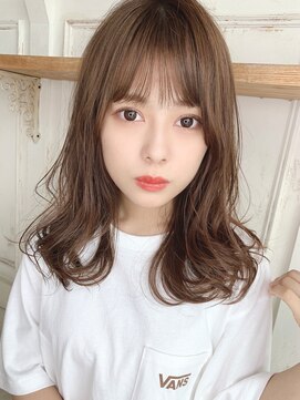 アリスバイアフロート 自由が丘(ALICe by AFLOAT) ゆるふわミディアムヘア（耳かけ毛先パーマイメチェン）