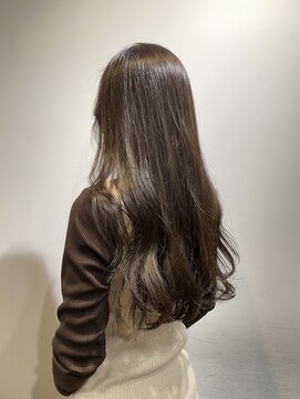 リバレッジ 白金(Leverage) 大人ナチュラルアッシュブラウン