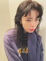 ノラ シブヤ(NORA)&nbsp;ウルフカット　ウルフボブ　ウルフレイヤー