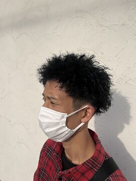 ヴァリエ(VARIE) ツイストパーマ