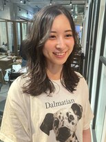 フェリア 池田(FERIA)&nbsp;大人可愛い小顔ウルフレイヤー前下がり20代30代40代