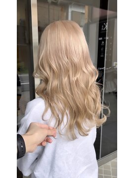 ナナ(NANA) ミルクティーベージュ・ダブルカラー・ケアブリーチ