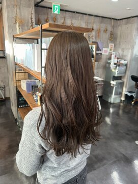 トゥーミー(to mee) ミントグレージュ♪【新田】