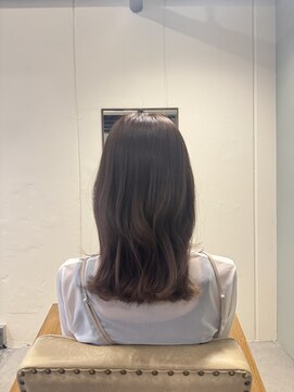 リコ ヘアー(Lico Hair) ナチュラルなツヤ感ミディ