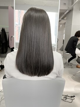 ジーナリア(Xena ria) 《袴田》ブリーチなしオリーブグレー