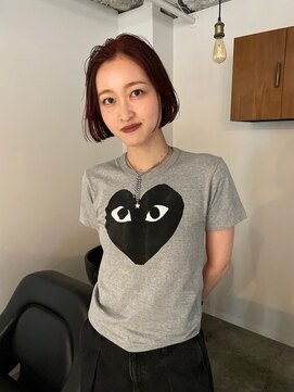 ルーム(Loom.) ミニボブ ディープレッド 顎ラインボブ