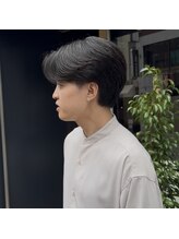 【ニュアンスパーマセンターパートコンマヘア】［メンズ/メンズパーマ/メンズカット/八王子］